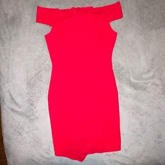 Love Culture Sexy Off Shoulder Red Dress - Picture 1 of 11